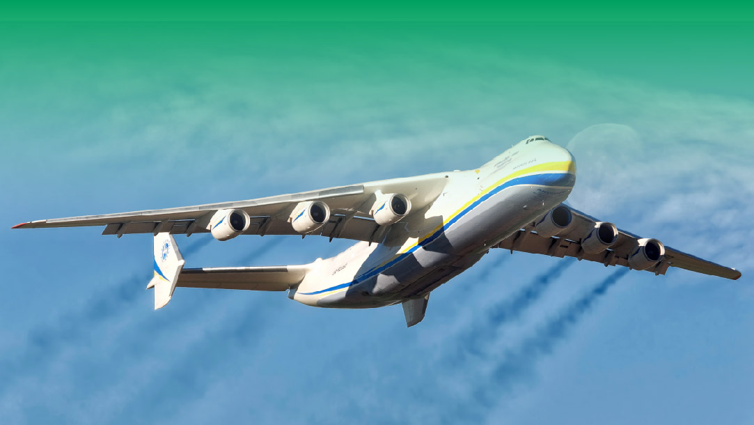 解析巨無霸貨運傳奇，安-124的歷史、發展與設計性能